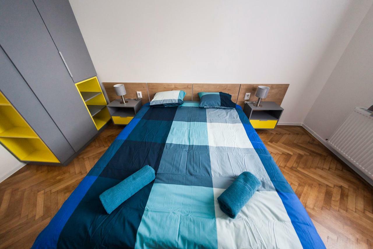 Luxury 3 Apartment *